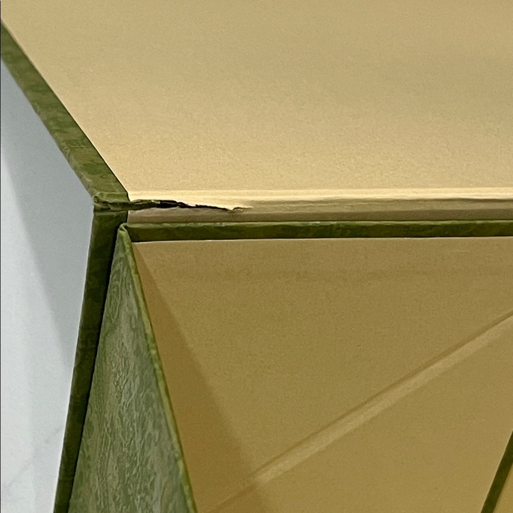 GUCCI Empty Box!! - image 4